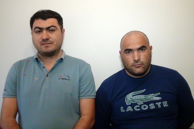 Sosial şəbəkədə vətəndaşlara qarşı dələduzluq edən əmioğlular tutulub