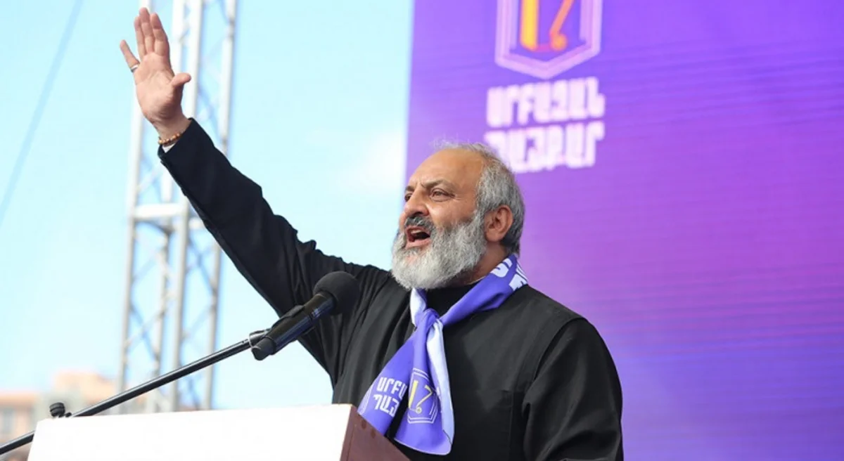 Armenian opposition leader calls for gathering for protests on June 10