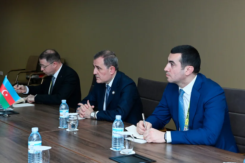 Глава МИД: Сейчас как никогда важно удержать Ереван от его неконструктивной позиции