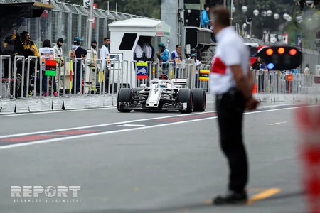 Formula-1 Azərbaycan Qran-prisinin ikinci sərbəst yürüşü - FOTOLARDA