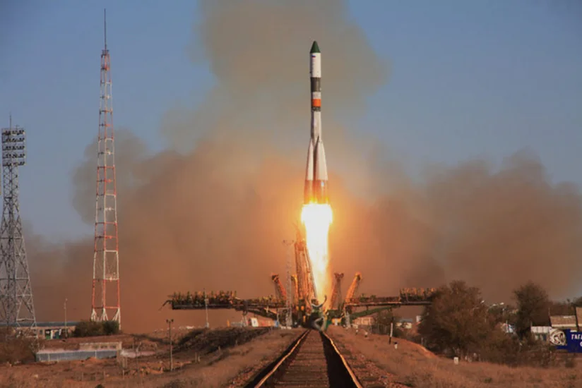 Meksika peykini daşıyan Proton raketi yerə düşüb