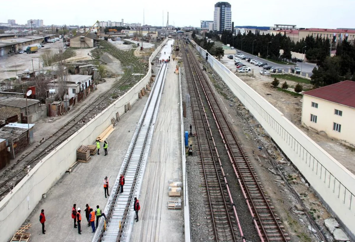 Bakı metrosu MDB-də ilk dəfə yollarda tətbiq edilən Vollert-Rheda sistemini quraşdıracaq