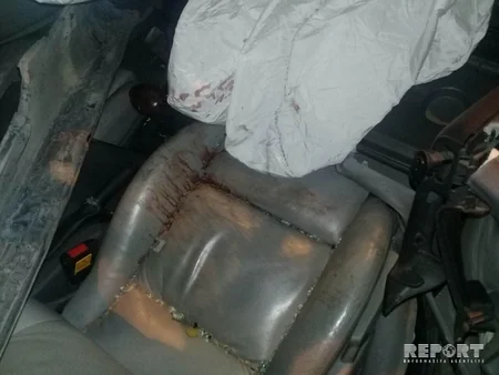 Bakıda sərnişin avtobusu minik avtomobili ilə toqquşub: xəsarət alanlar var - FOTO