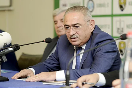 PFL prezidenti: Danışılmış oyunlara görə qurunun oduna yaş da yanır