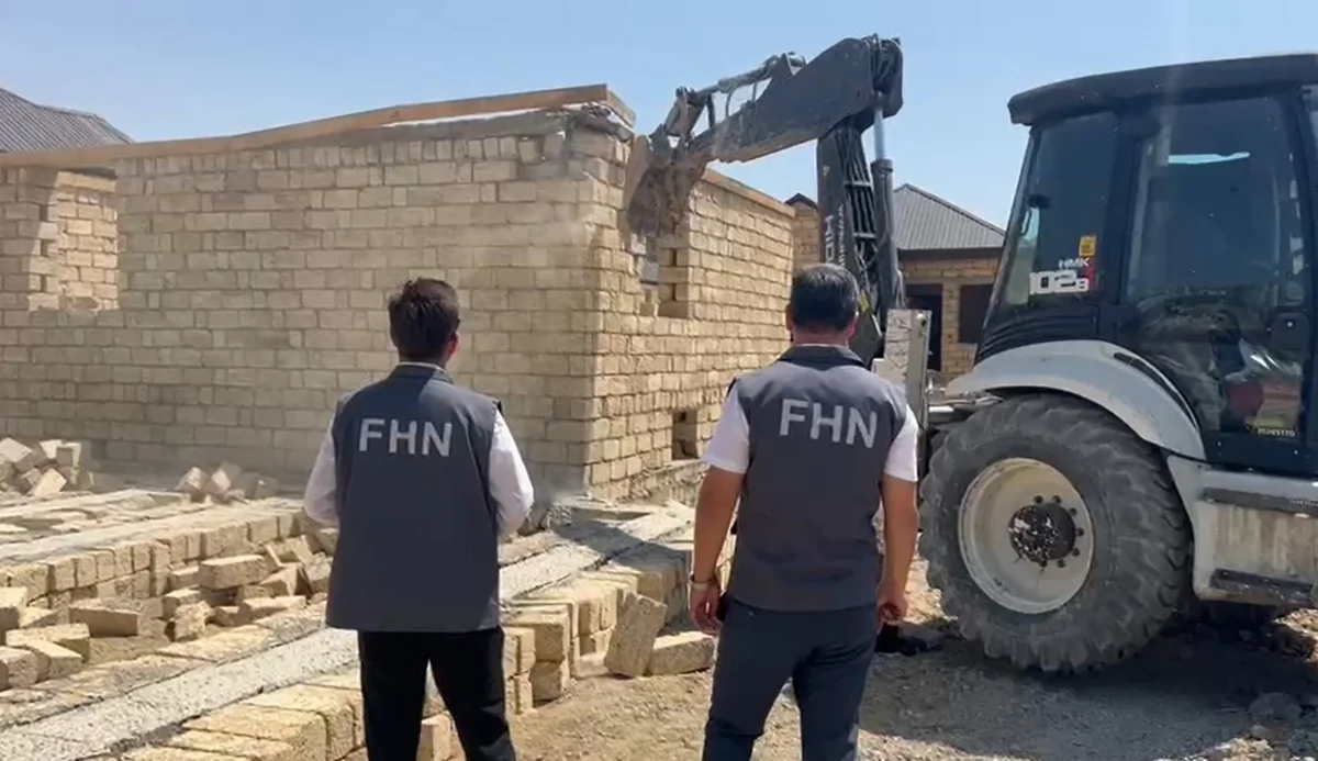 Abşeron və Şəmkirdə qanunsuz tikintilərin qarşısı alınıb