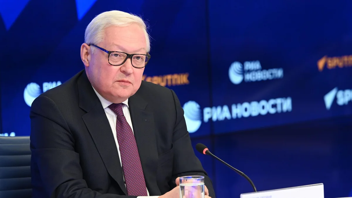 Россия не намерена выходить из Договора о космосе