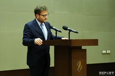 Rovnag Abdullayev: Despite price changes, SOCAR didn't refuse any of its projects