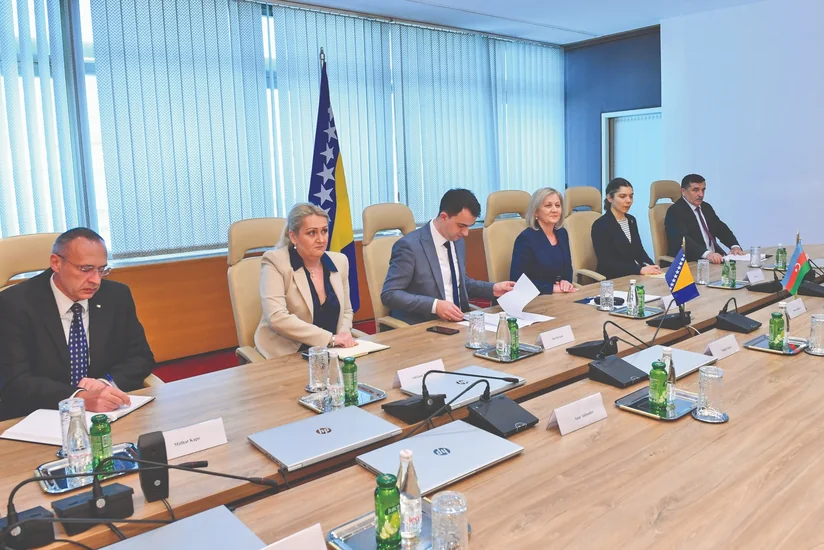Azərbaycan Bosniya və Herseqovina ilə investisiya mühitini müzakirə edib