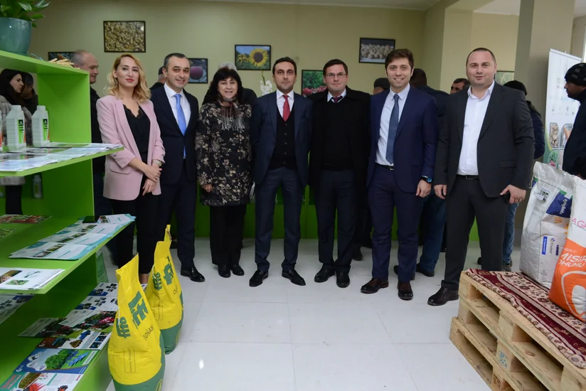 Cəlilabadda “ToxumArt” əmtəə nişanlı toxum mağazası açılıb