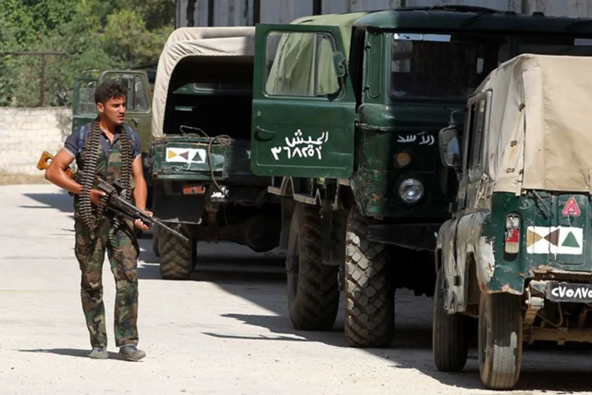 ​Suriya ordusu daha bir şəhəri terrorçulara təslim edib