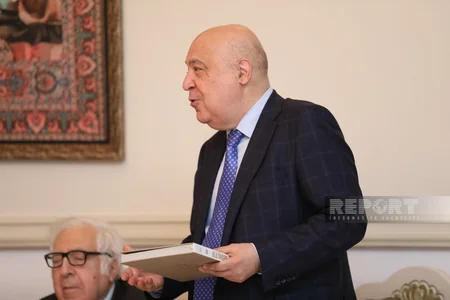 Heydər Əliyev haqqında kitab ədəbiyyat ictimaiyyətinə təqdim olunub