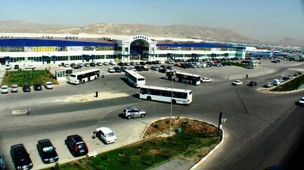 Əcnəbi iş adamı Sədərək ticarət mərkəzinə qarşı 146 minlik iddia qaldırıb