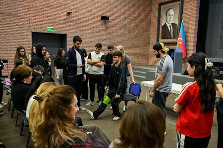 Çexiya Universitetinin departament rəhbəri Azərbaycan İdman Akademiyasında tədrisə başlayıb