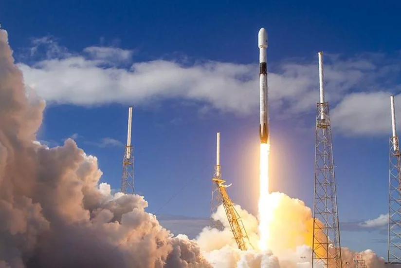 Ракета SpaceX вывела на орбиту очередную группу интернет-спутников Starlink