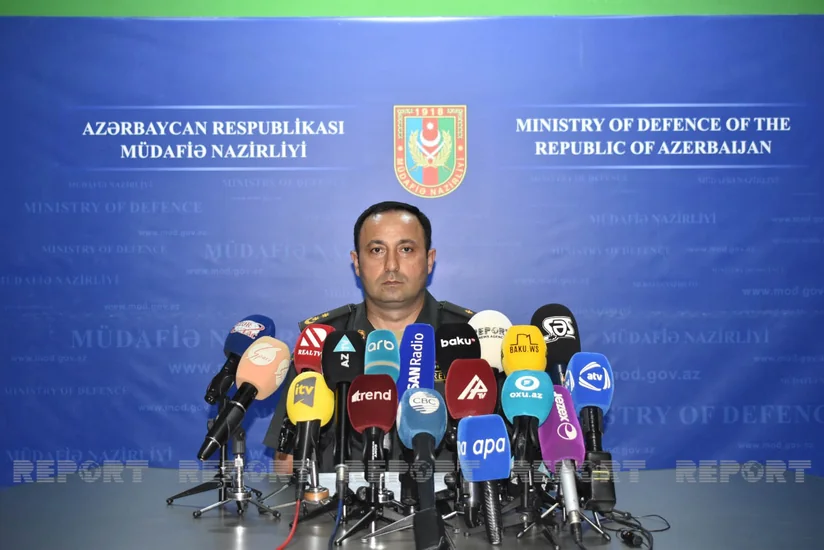 МО Азербайджана: ВС Армении отступают, неся большие потери в живой силе и технике