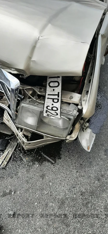 Abşeronda üç avtomobil toqquşdu, xəsarət alanlar var - VİDEO