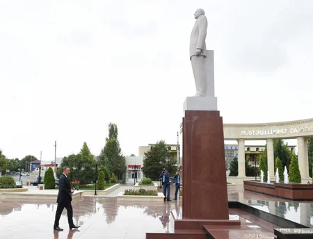 Prezident İlham Əliyev Ağsu rayonuna səfər edib