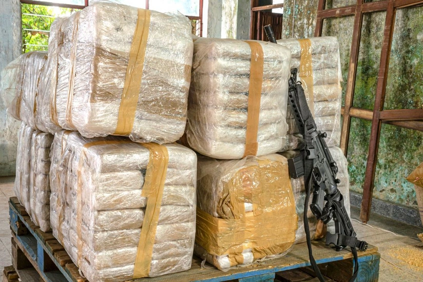 Portuqaliya polisi 6,5 ton kokain daşıyan gəmini saxlayıb