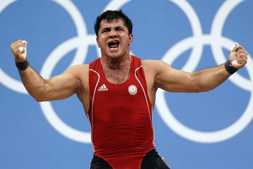 Azərbaycan ağırlıqqaldıranı olimpiya medalından məhrum edilib