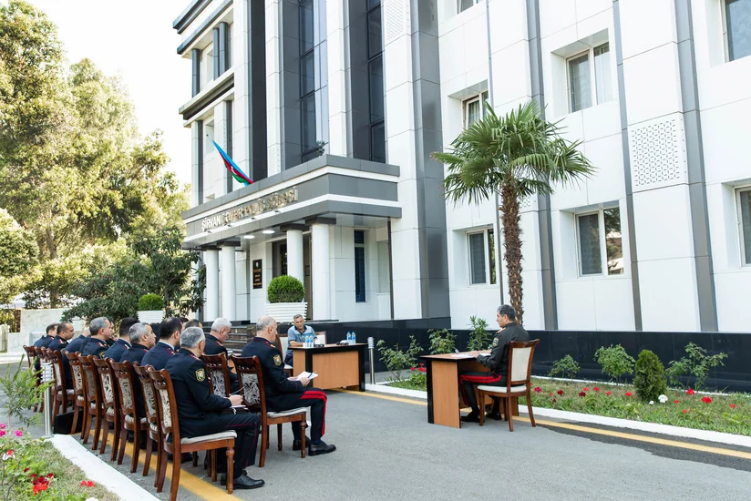 Vilayət Eyvazov Şirvanda vətəndaşları qəbul edib