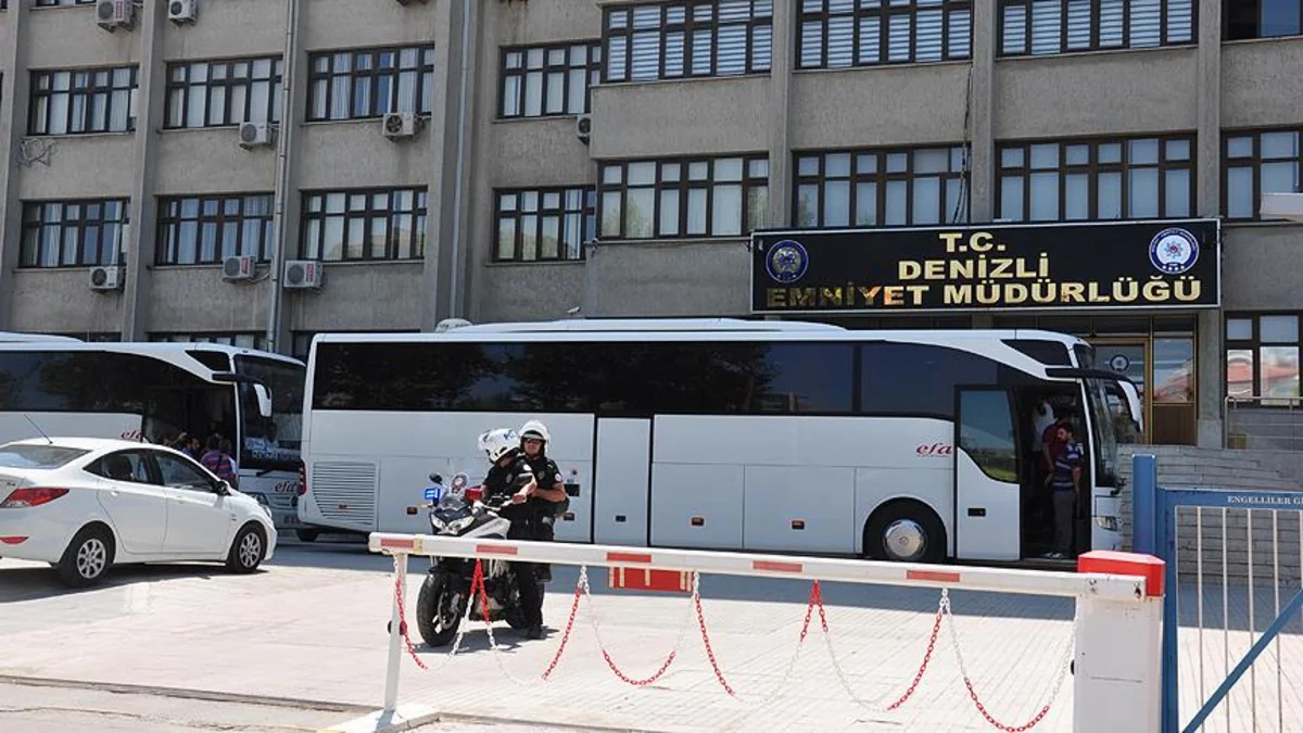 Türkiyədə dövlət çevrilişinə cəhdlə əlaqədar daha 1 general və 51 hərbçi həbs edilib