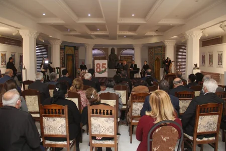 Gəncədə yazıçı-publisist Qərib Mehdinin 85 illik yubileyi keçirilib