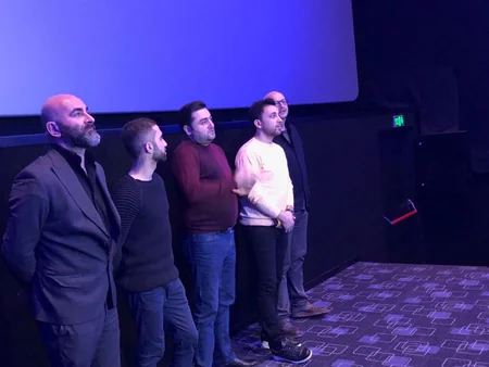 В “CinemaPlus Xəmsə коллектив Kəklikotu раздал автографы