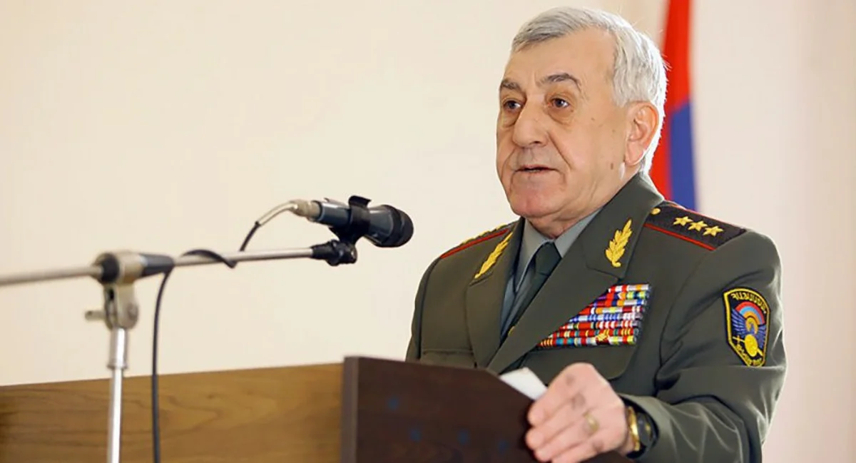 Ermənistanın keçmiş müdafiə naziri axtarışa verilib