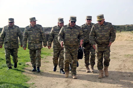 Opens a new residential complex of Azerbaijan Air Defense Unit