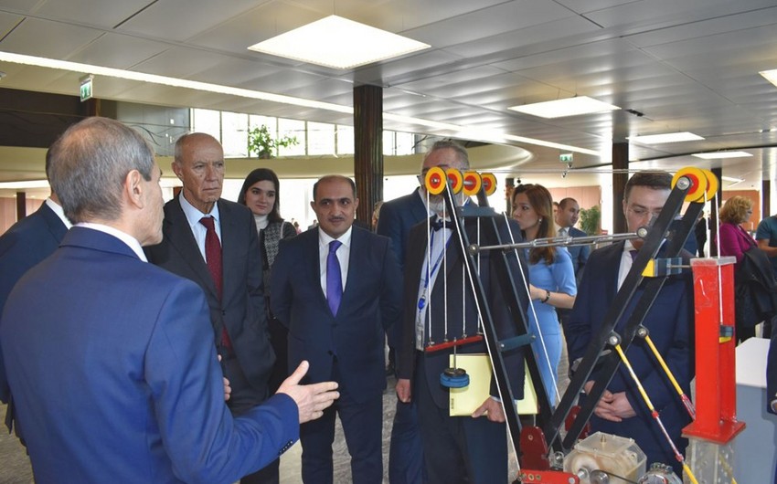 Cenevrədə innovativ və yüksək texnologiyalar üzrə Azərbaycan startaplarının təqdimatı olub