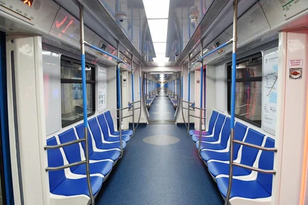 Prezident İlham Əliyev paytaxta gətirilən yeni metro qatarlarında yaradılan şəraitlə tanış olub - YENİLƏNİB
