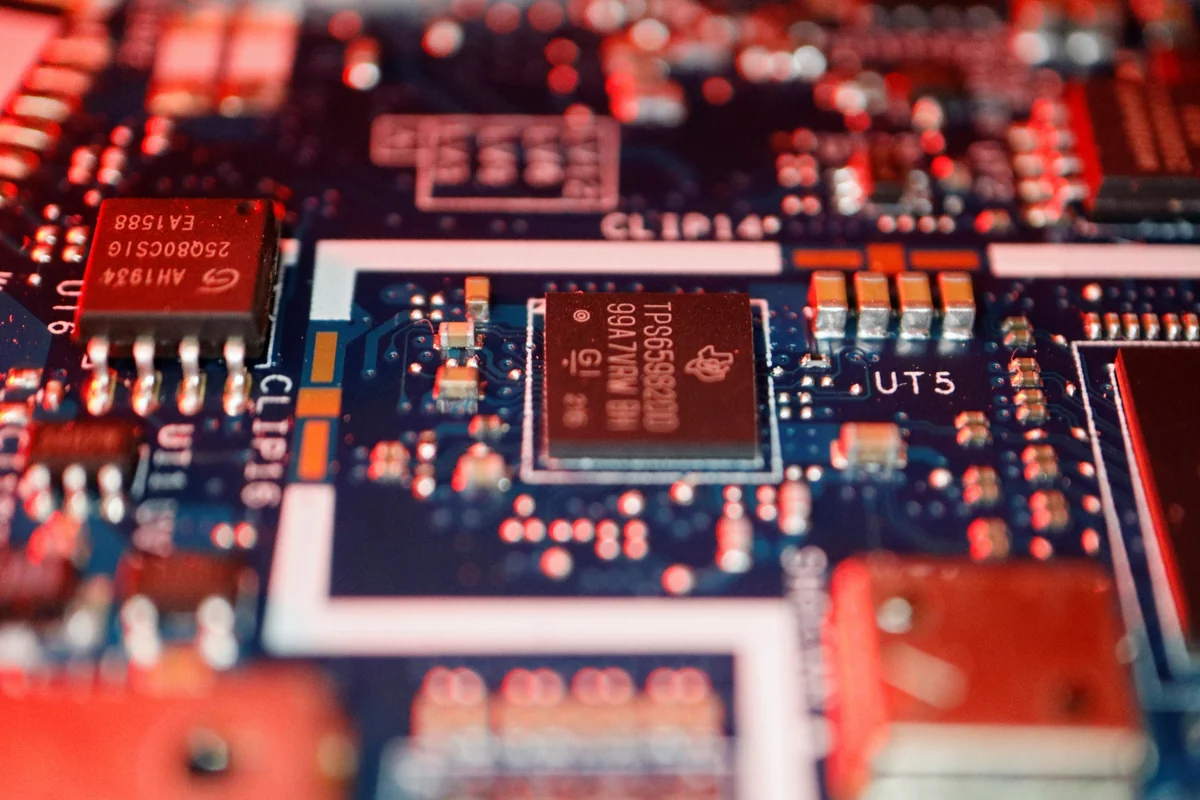 Dutch authorities introduce new rules for export of equipment for chips production