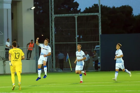 Səbail futbol komandası avrokubokda debüt edib - FOTOREPORTAJ