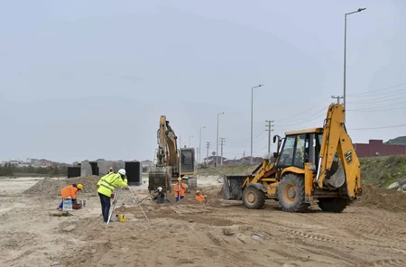 Azərsu Pirşağıda tunel inşa edir