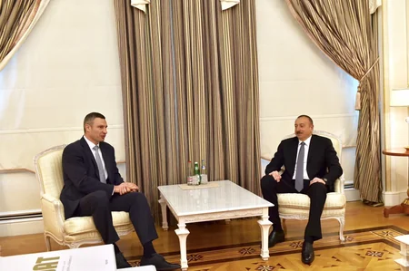 President Ilham Aliyev receives head of Kyiv City State Administration - UPDATED