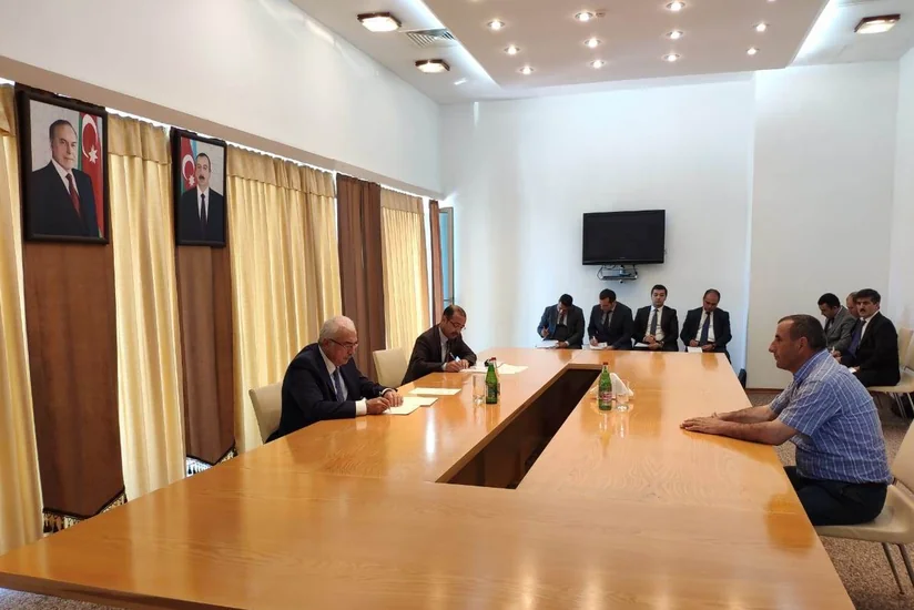 İqtisadiyyat naziri və müavinləri vətəndaşları qəbul edib