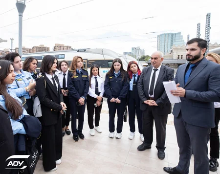 “Azərbaycan Dəmir Yolları” ilk dəfə qadın maşinistlər hazırlayacaq