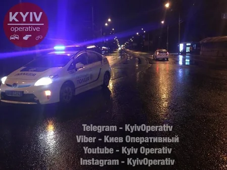 Azərbaycanlı turistlər Kiyevdə yol qəzasına düşüblər - FOTO