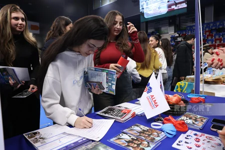 Bakıda Qazaxıstan universitetlərinin təhsil sərgisinin rəsmi açılışı olub