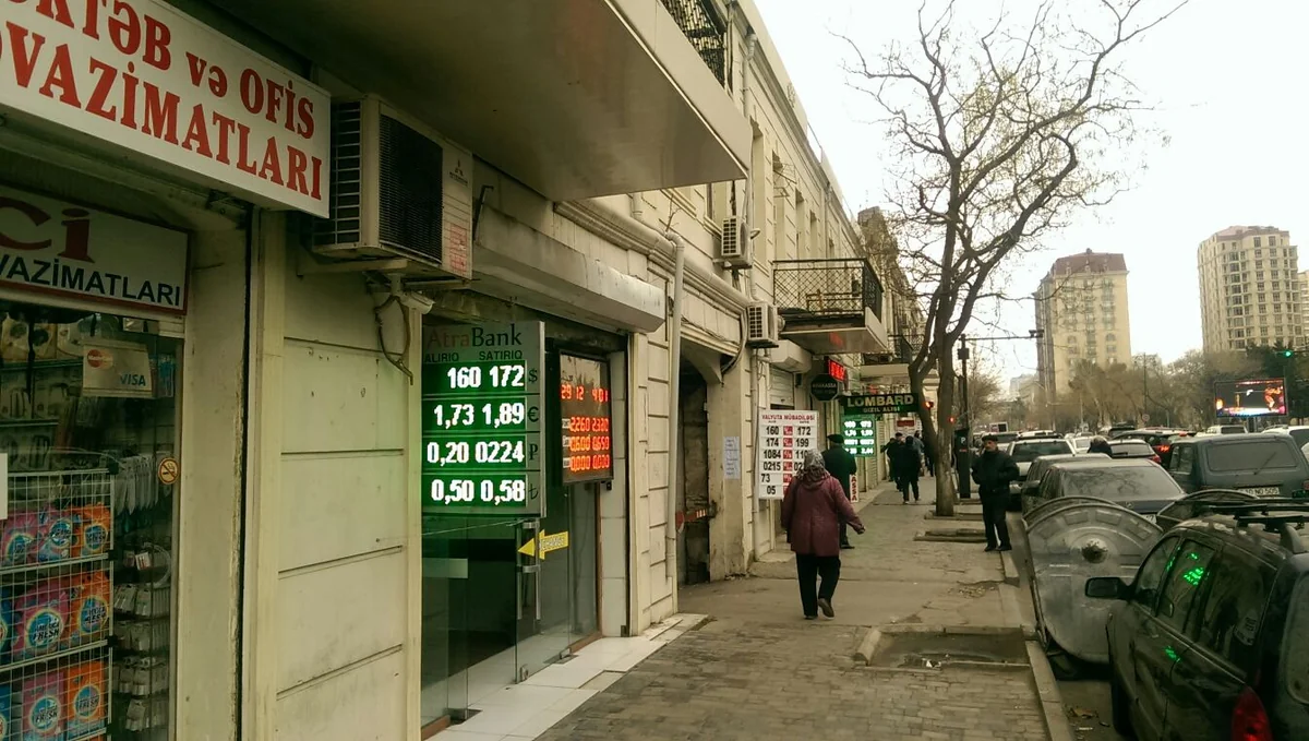 Bakıda ABŞ dollarının alış və satışı valyutadəyişmə məntəqələrinin çoxunda aparılmır