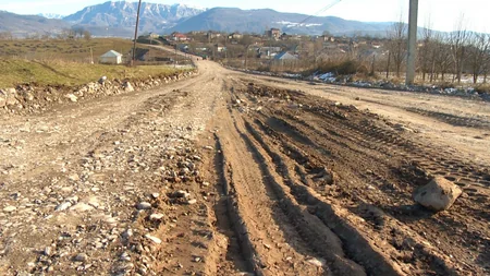 İsmayıllı rayonunda uzunluğu 15 km olan 2 yol layihəsinin icrası yekunlaşıb