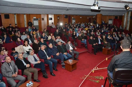 Əksişəhərdə Şiir ve Ağıtlarda Hocalı adlı tədbir keçirilib