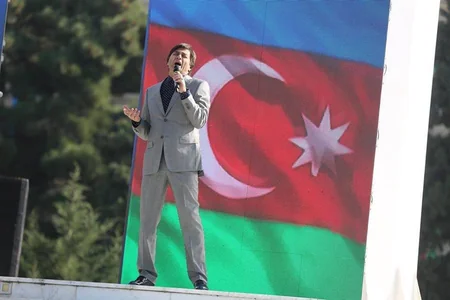 Gəncədə Bayraq Günü münasibəti ilə III Bayraq Festivalı keçirilib - FOTO