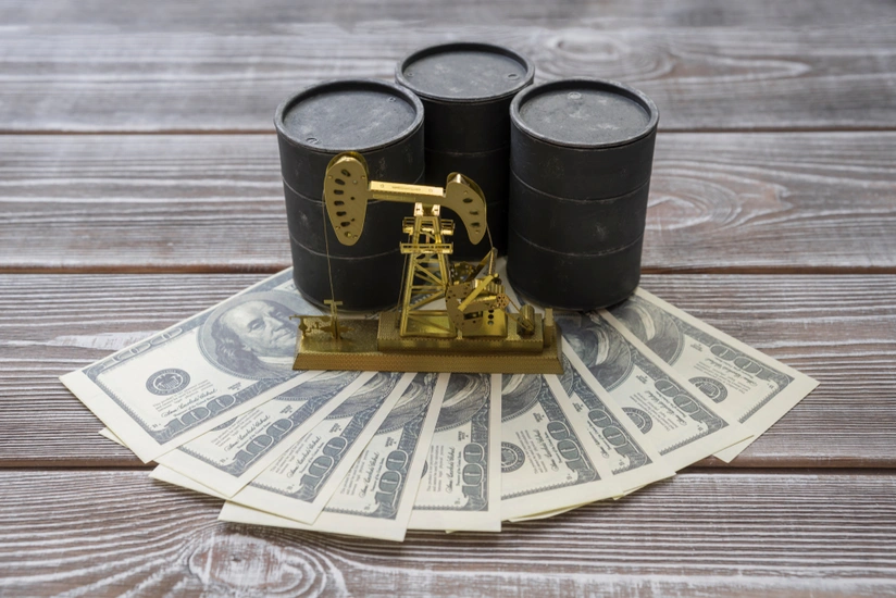 Global oil prices show varying dynamics