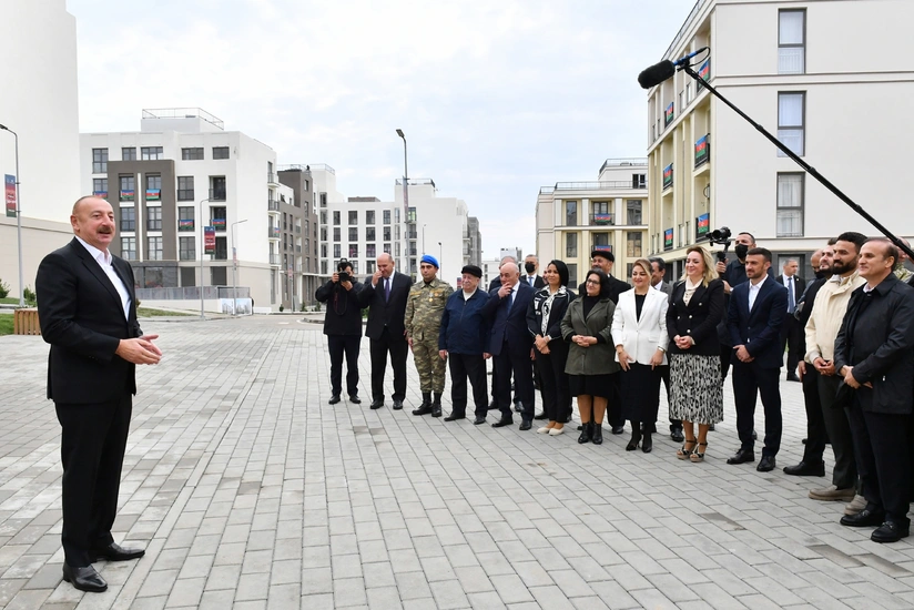 Ilham Aliyev meets with residents who moved to Fuzuli and members of general public of district on Fuzuli City Day - UPDATED