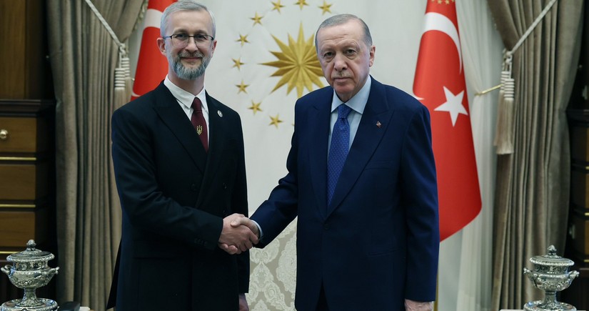 Erdogan received new Ambassador of Ukraine