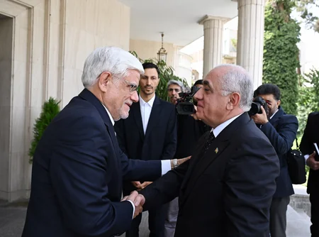 Azerbaijan, Iran discuss expansion of cooperation