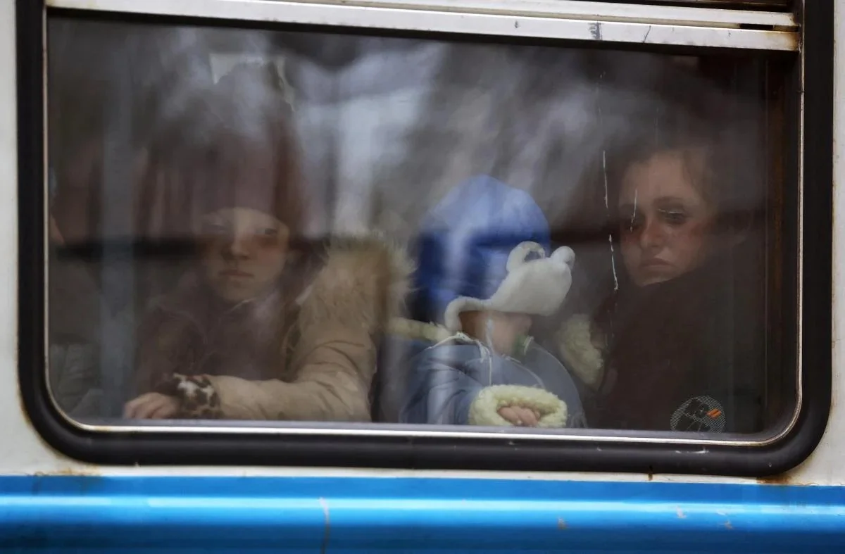 Ukrainian government warns population that situation could escalate