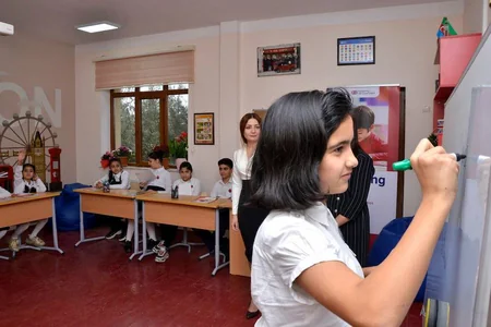 Learning hub for IDPs opens in Masazir