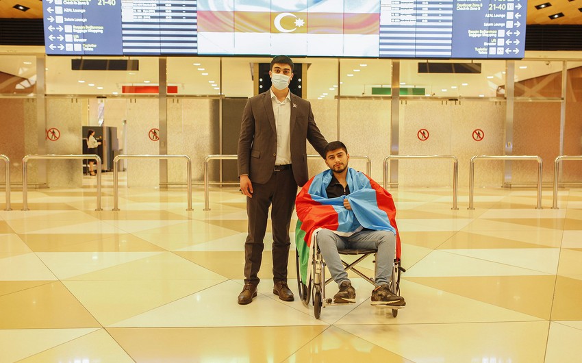 Türkiyəyə göndərilən daha 6 qazimiz sağalaraq Vətənə dönüb